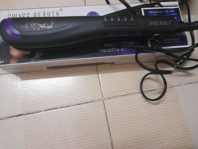 Hair straightener