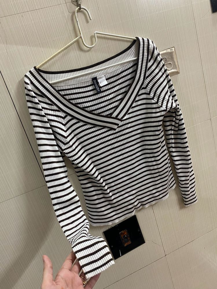 H&M Divided Top