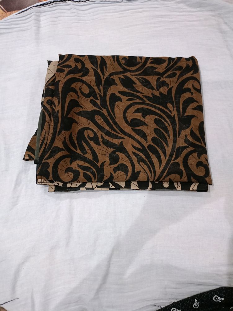 Brown Printed Saari Without Blouse