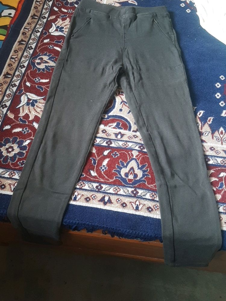 Korean Skinny Pant