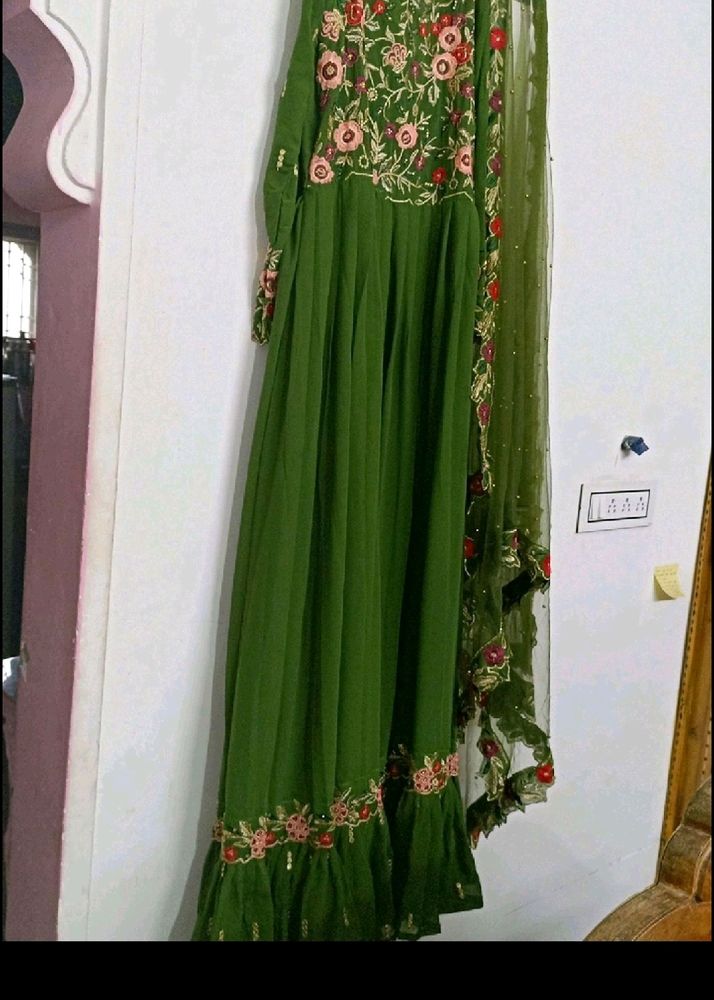 Long Embroidery Gown