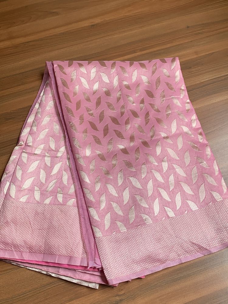 Price Drop💥💥 Pink Colour New Saree With Blouse