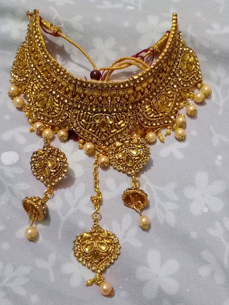 Golden Colour Ka Necklace