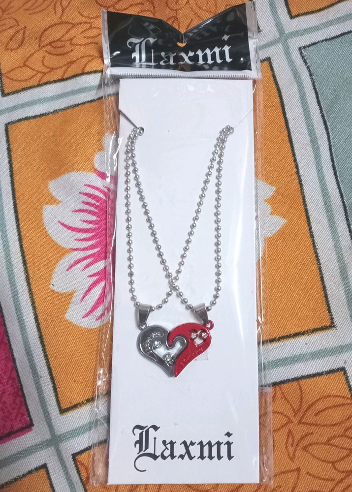 Couples Necklace With Megnet Heart ❤️