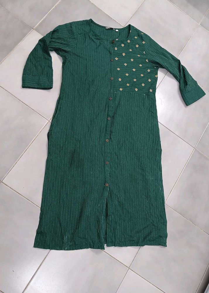 Freebie With This Max Brand Cotton Kurti