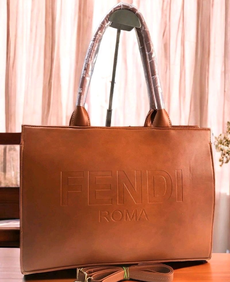 Fendi Roma Handbag 🤎