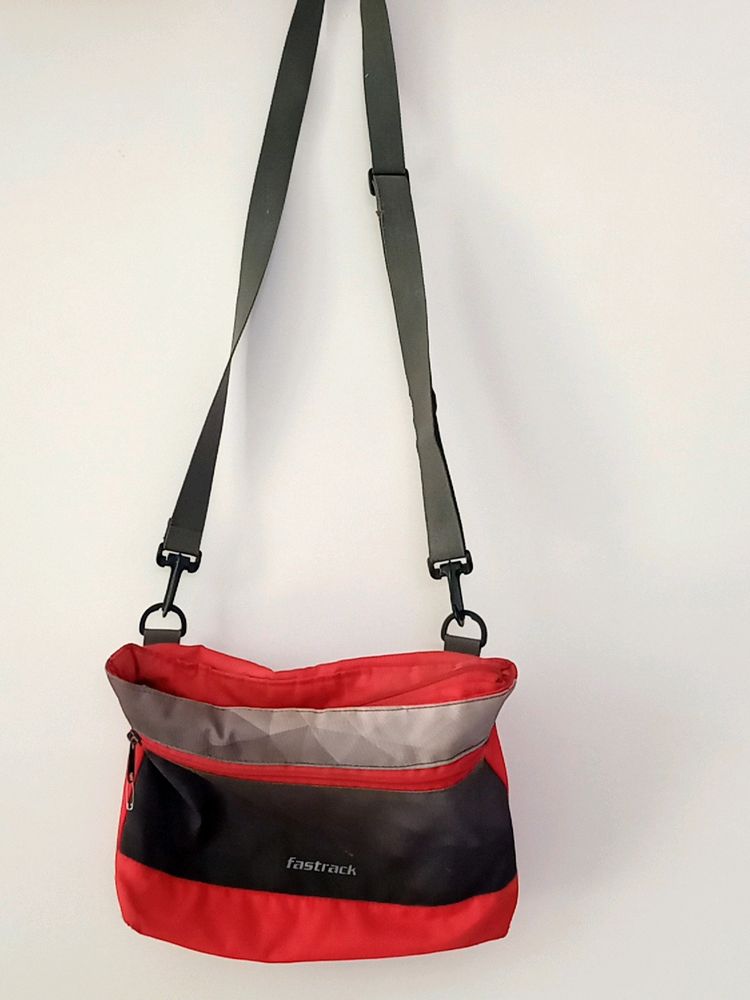 Fastrack Slingbag