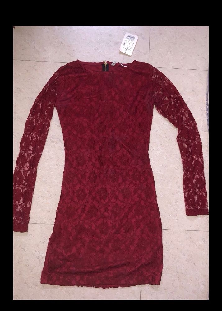 Burgundy bodycon party dress