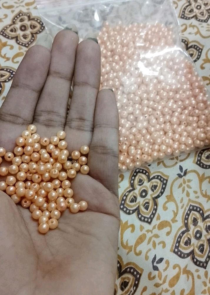 Medium sized Pearls