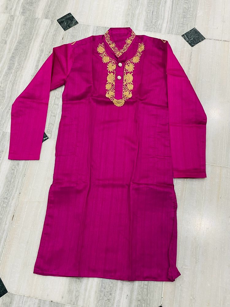 Men’s Dark Pink Kurta !