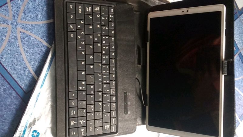 Keyboard With Cover For Phone Or Tablet