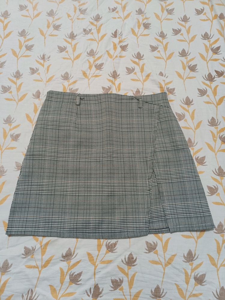 Short Plaid A-line Skirt