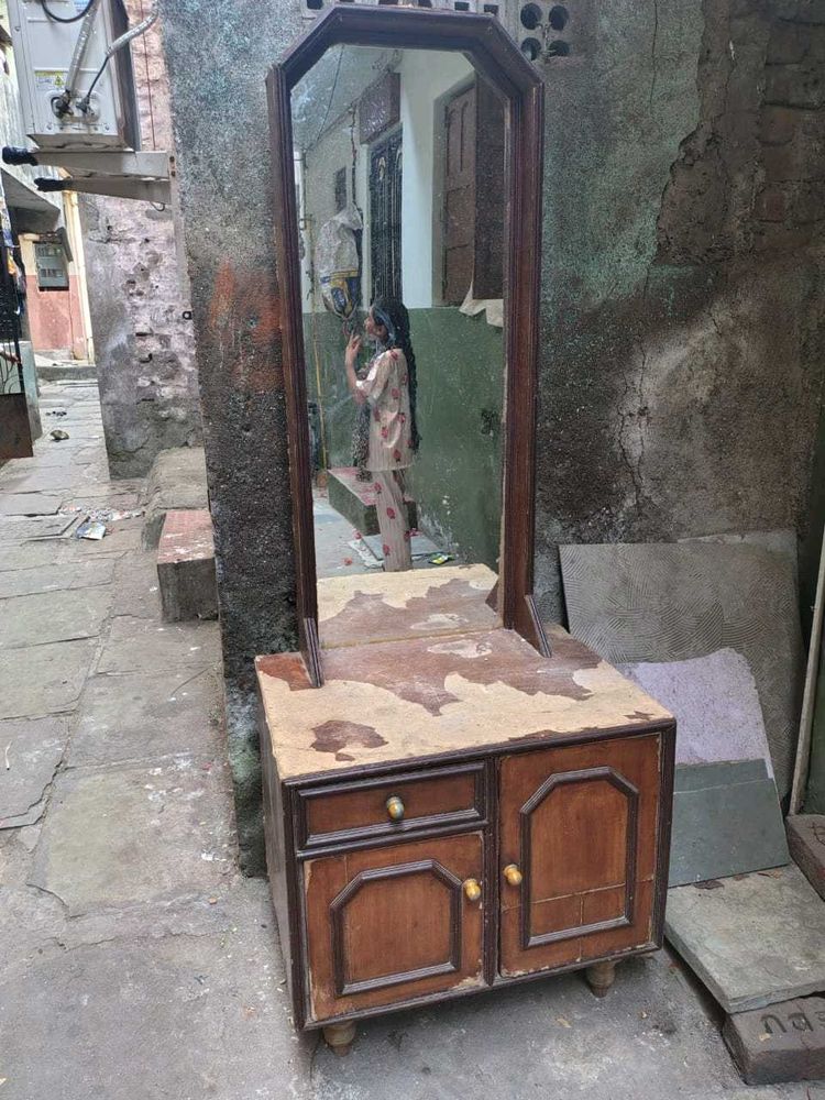 Wooden Dressing Table