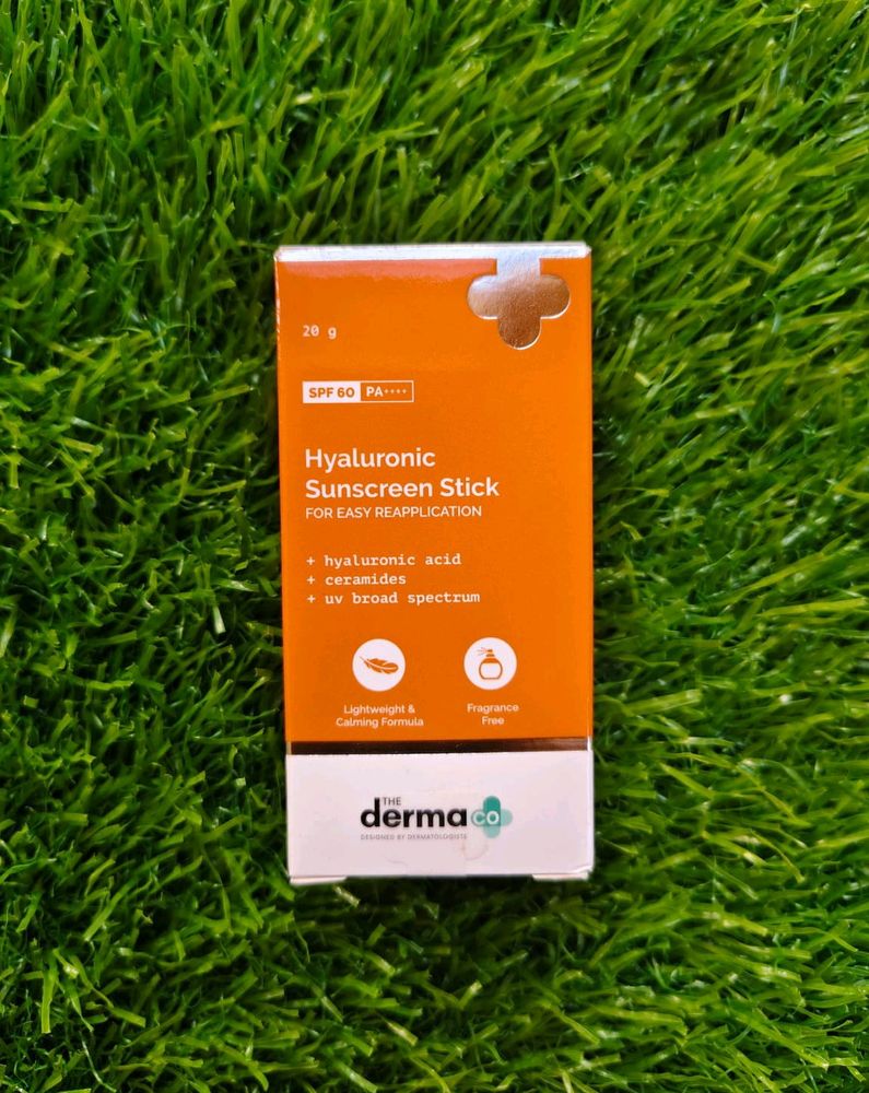 The Derma Co. SPF60 PA+ Hyaluronic Sunscreen Stick