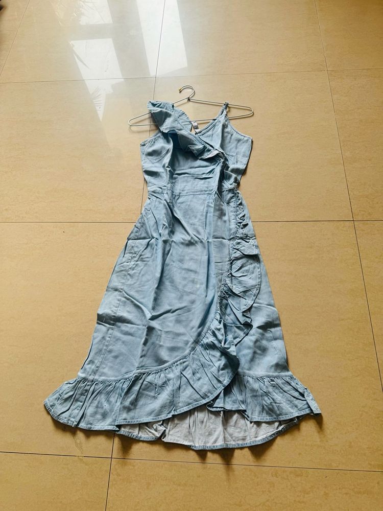 Denim dress