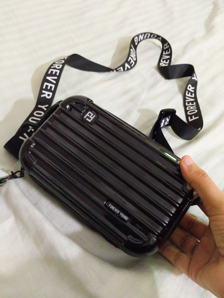 🖤Box Sling Bag🖤