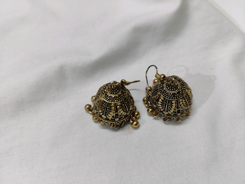 Golden Jhumka