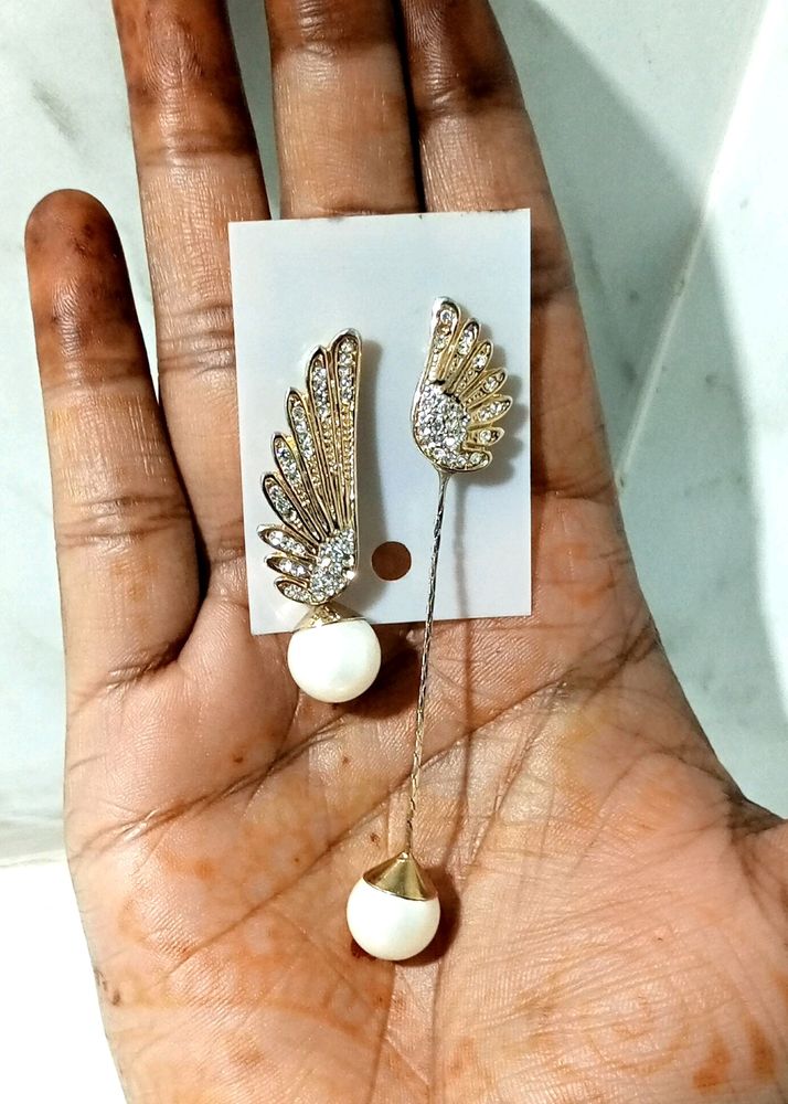 Pearl Wings Earring