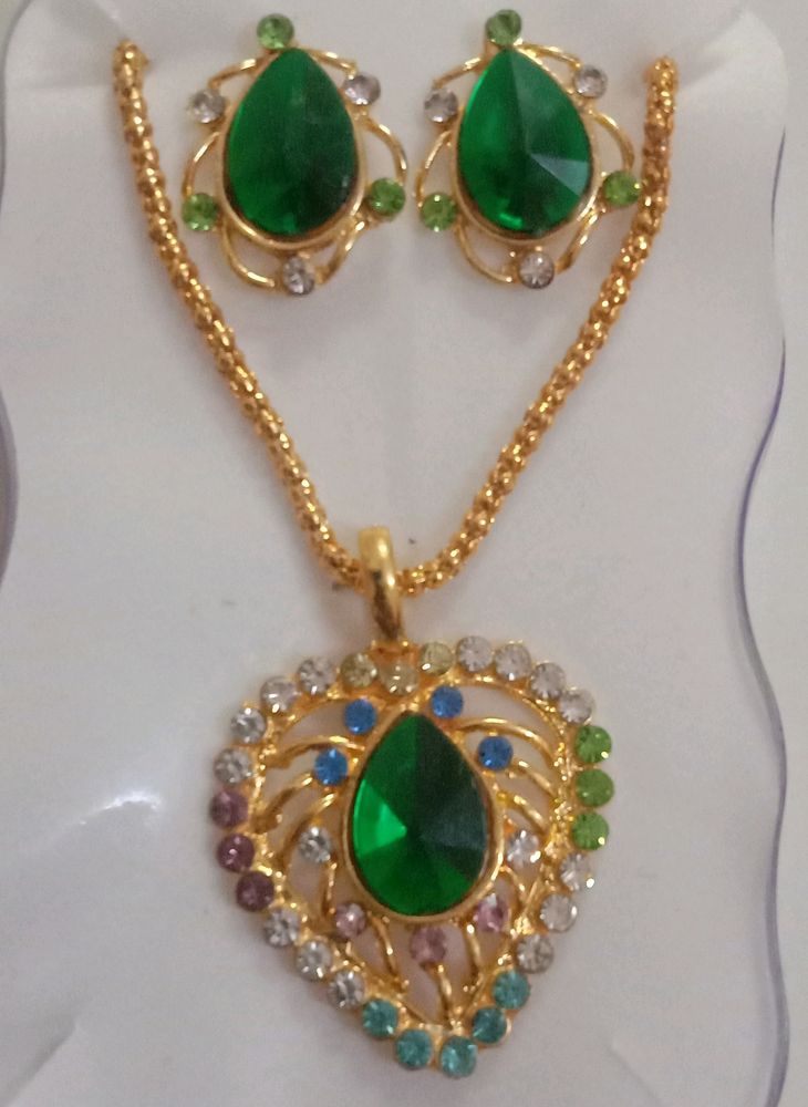 Beautiful Necklace and Earing