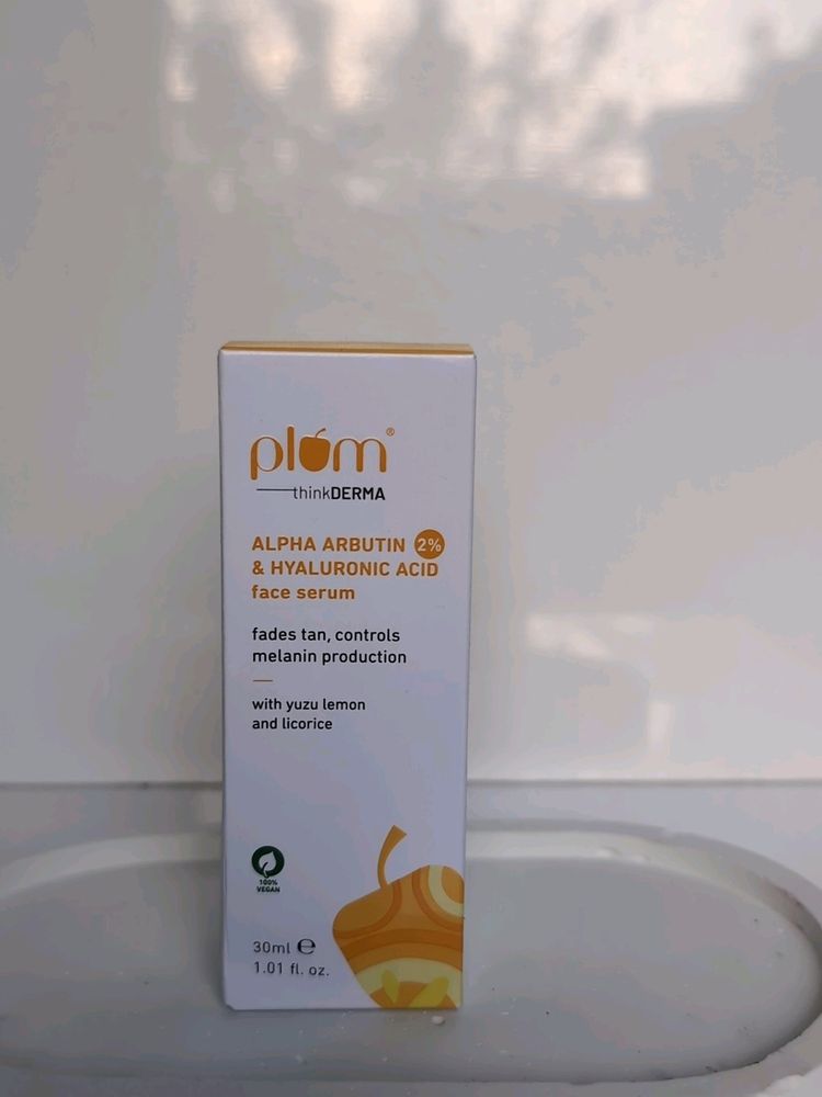 Plum Alpha Arbutin Face Serum