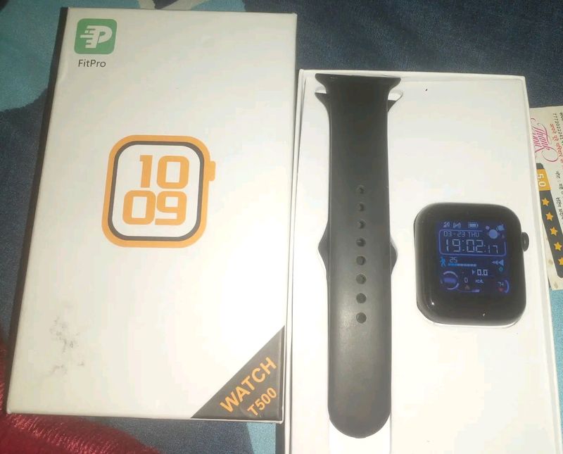 Unique Fitpro Smart Watch