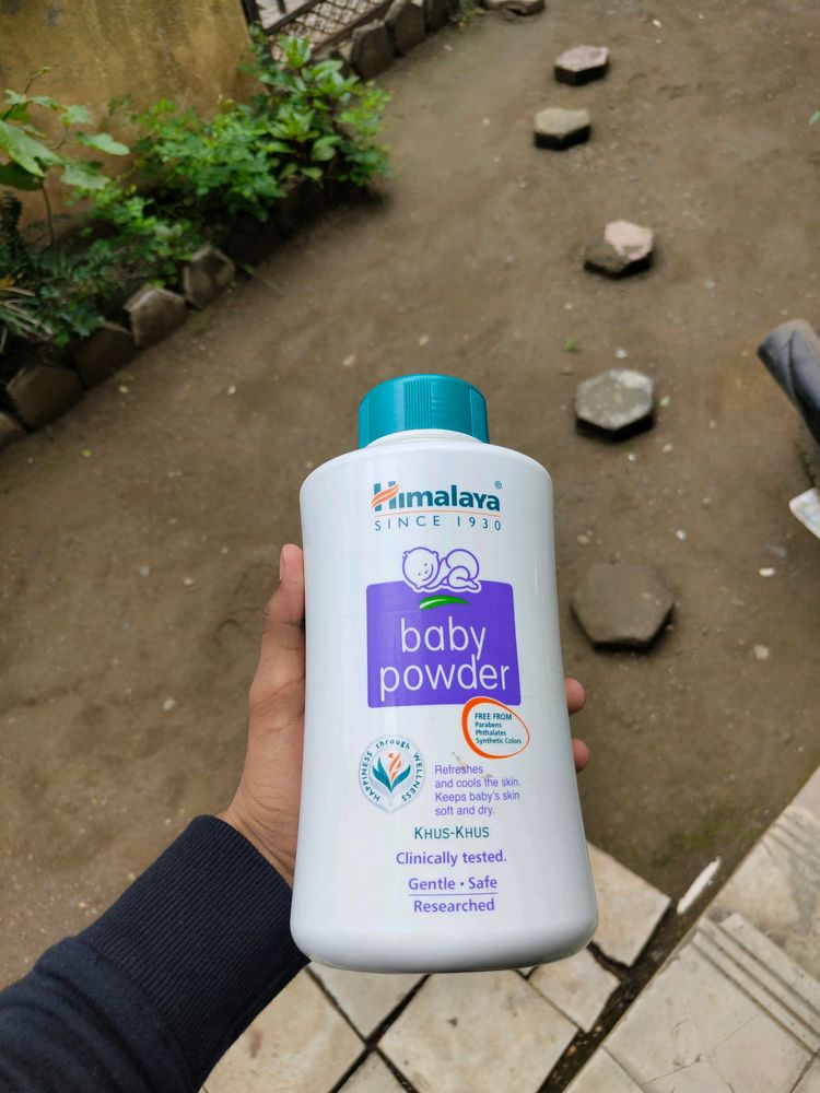 Himalaya Baby Powder Khus-Khus 700g