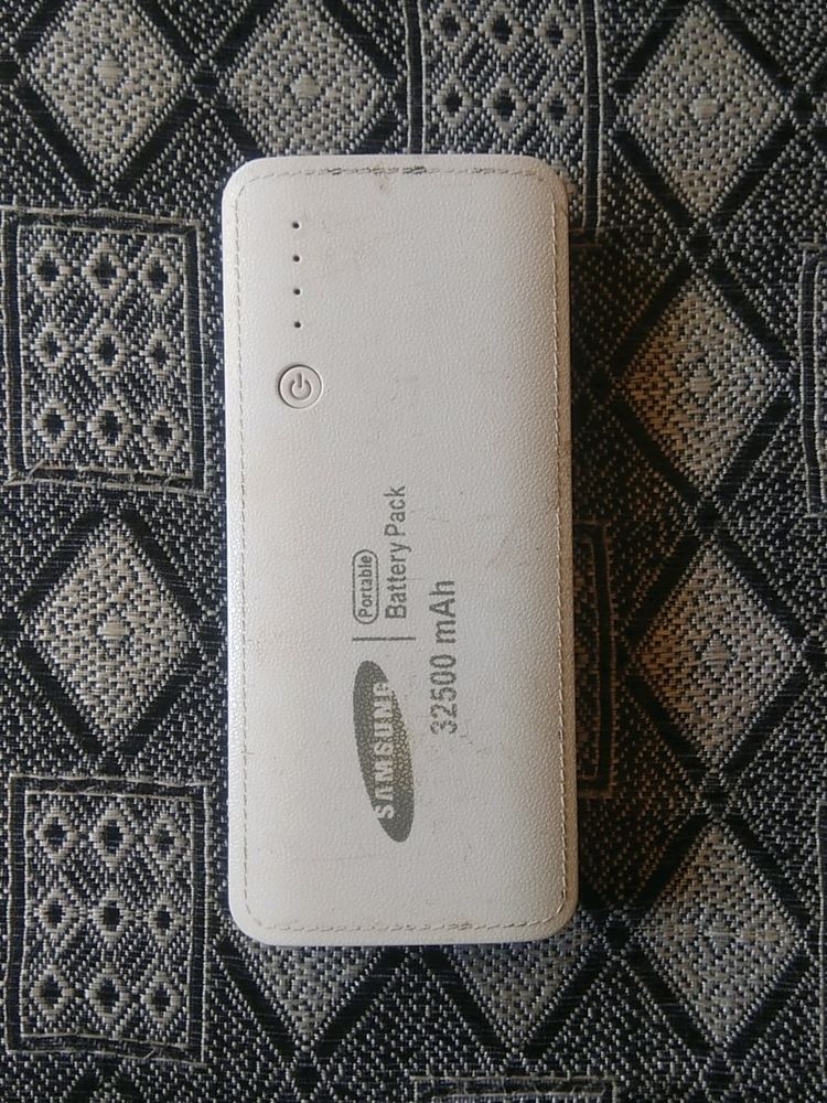 Power Bank 32500mAh