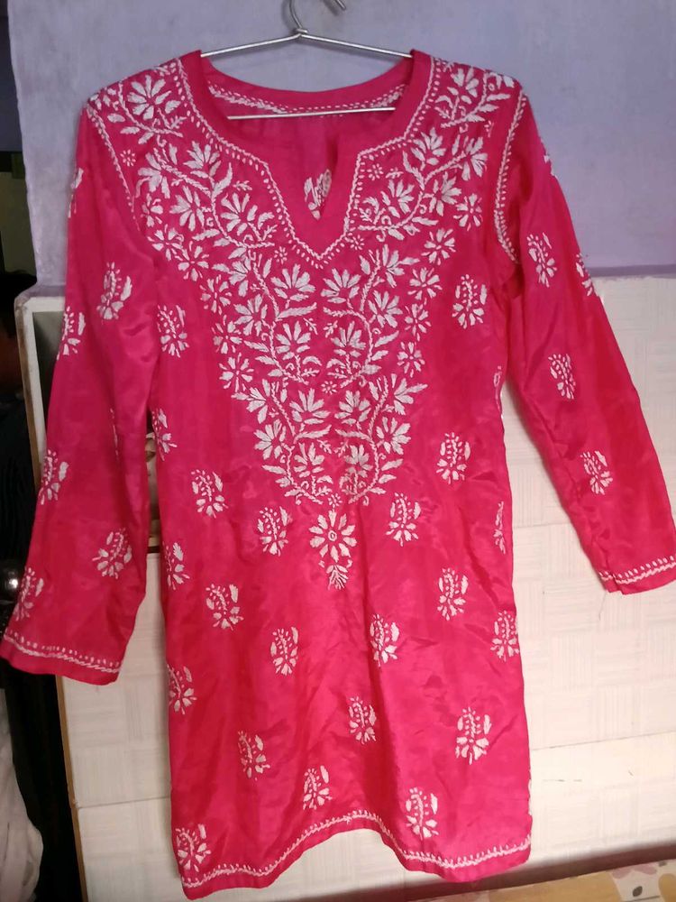 Pink Lucknowing Kurti With Hand Embroidery🎀