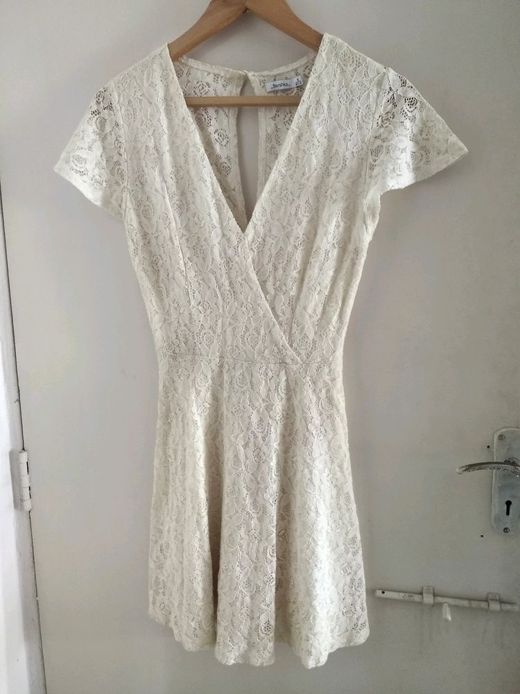 Bershka Beautiful Lace Dress