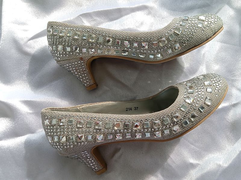 Rhinestone Heels👠