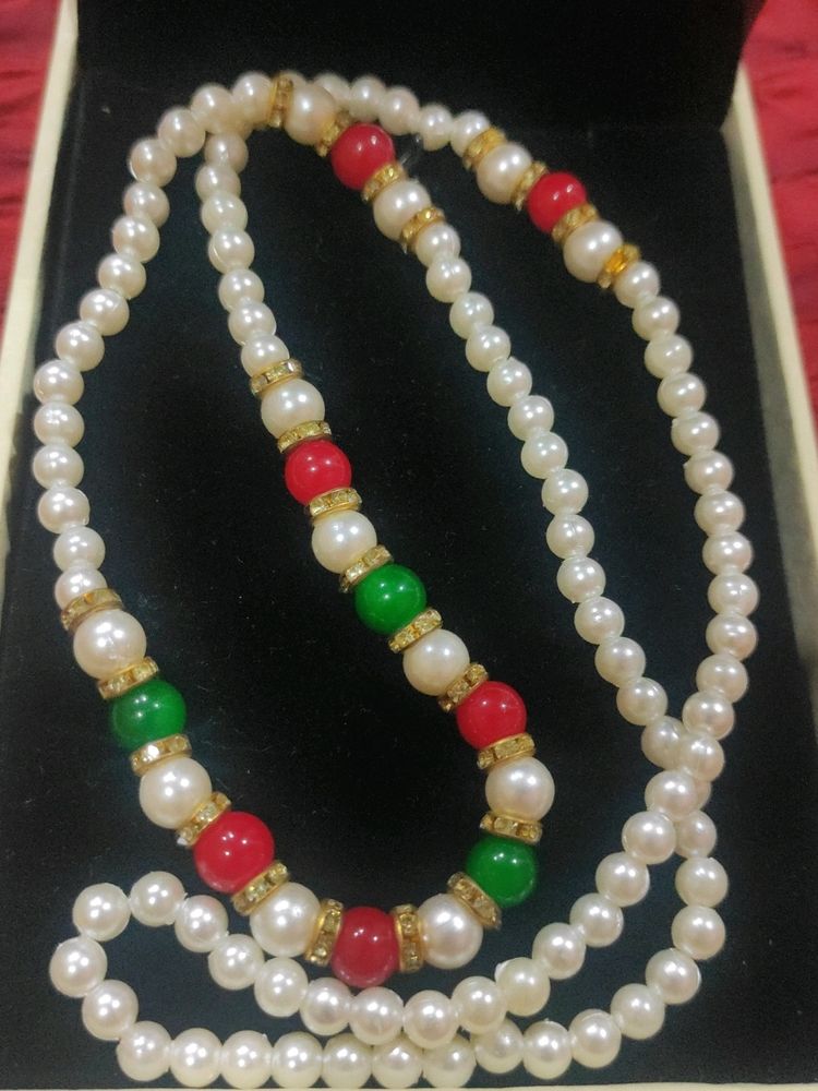 Pearl Red And Green Chain