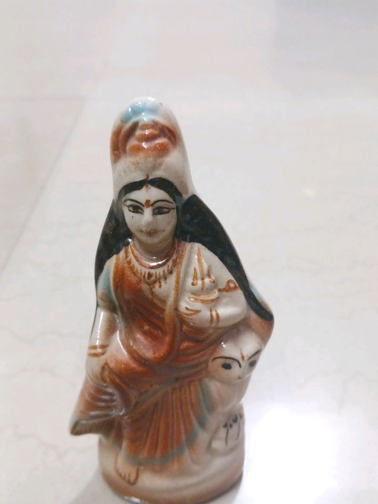 Saraswati Maa Idol