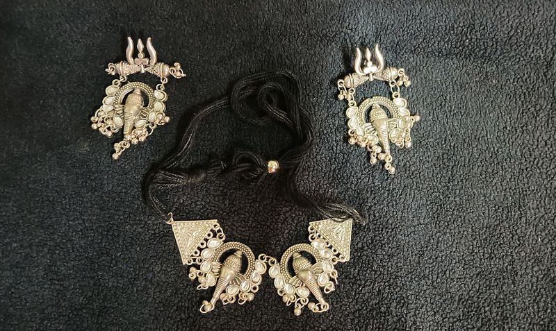 Silver Oxidised Ganesh Designed Necklace & Earring