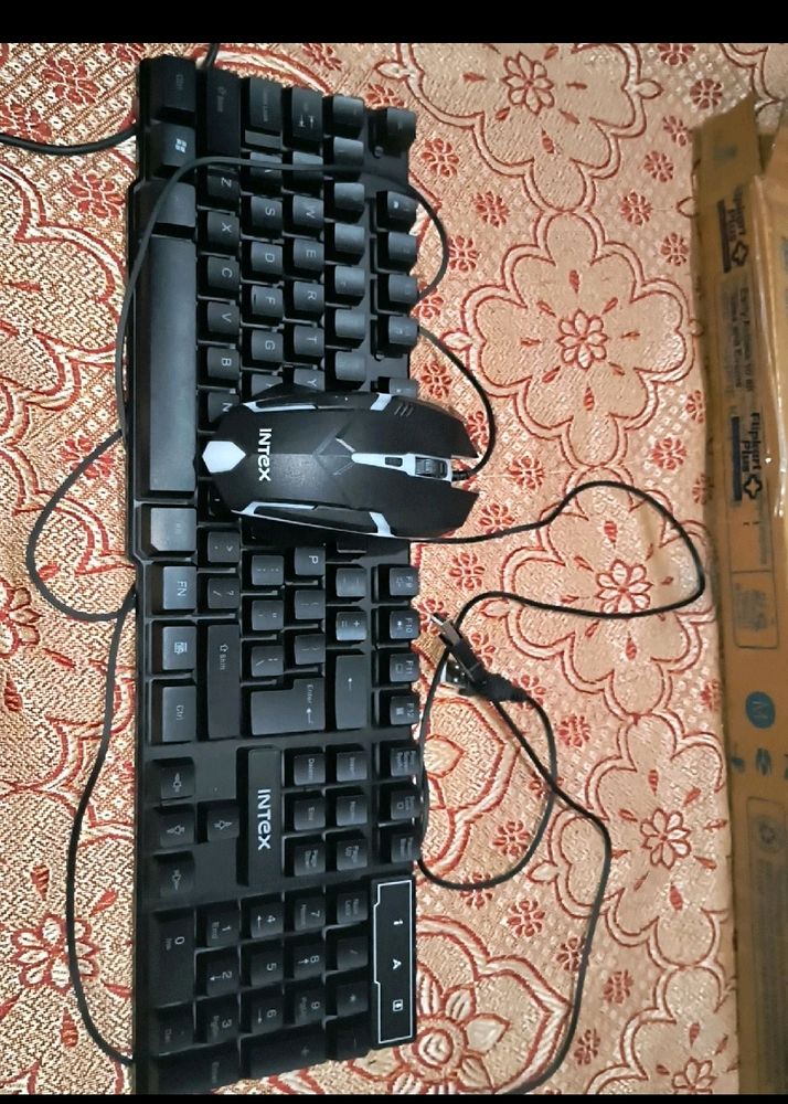 Gaming Keyboard & Mouse 🐭