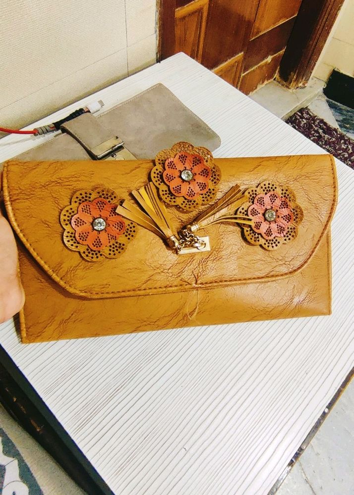 Women's Clutch