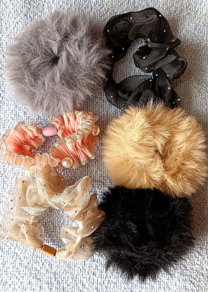 Set Of 6 Scrunchies