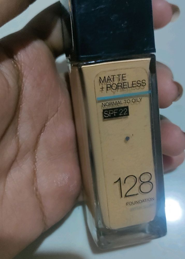 128 Maybelline Fit Me Foundation