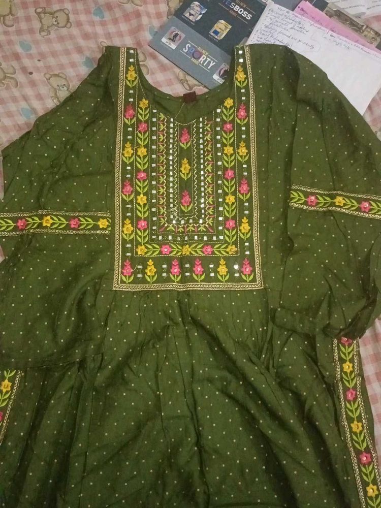 Kurti Set