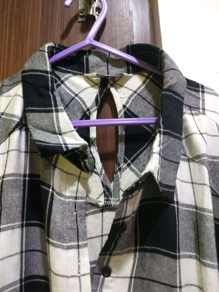 Checked Shirt Tunic High Low Model Like New