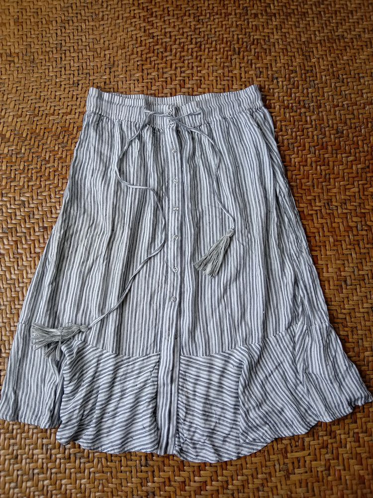 Women Skirt ( Medium)