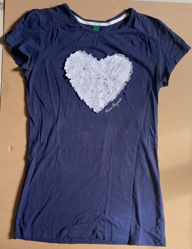 Flower Embellish Heart T-shirt