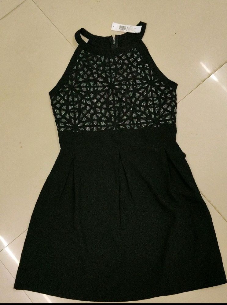 A MINI BLACK COLOUR ONE PIECE DRESS!! 👗🖤🖤💕💕