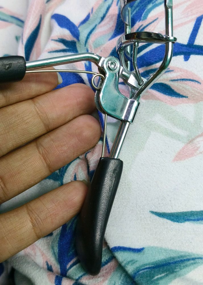 Eye Curler