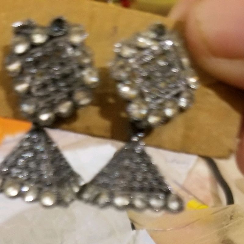 2 Pair Of Earrings