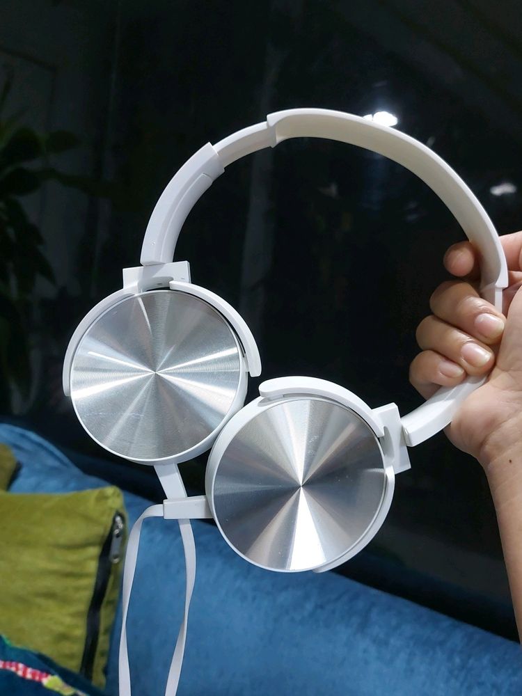 White Headphones (Working)