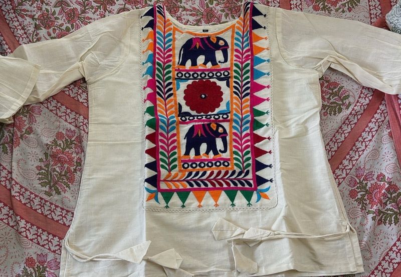 Embroidered Cotton Top In New Condition