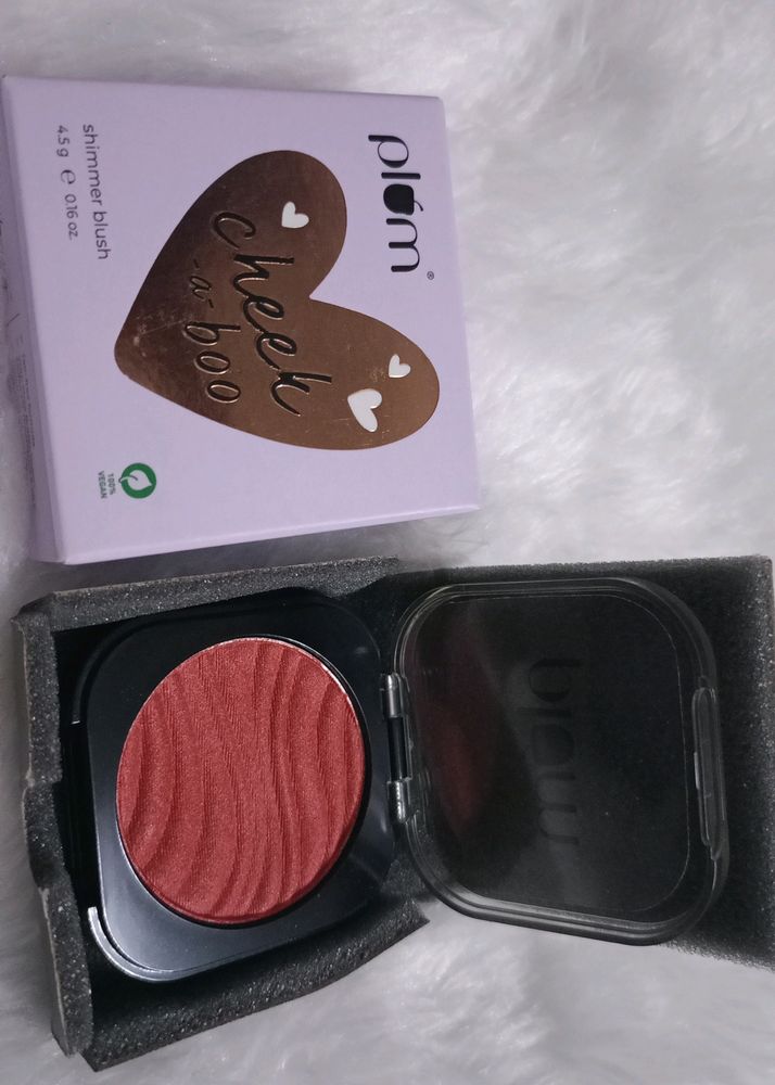 Plum Cheek A Boo Blusher