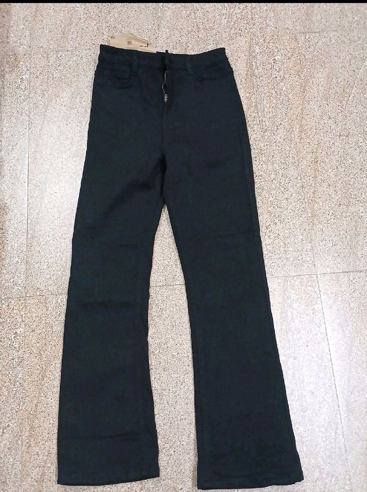 Super Stretchable Bootcut Black Pants For Women