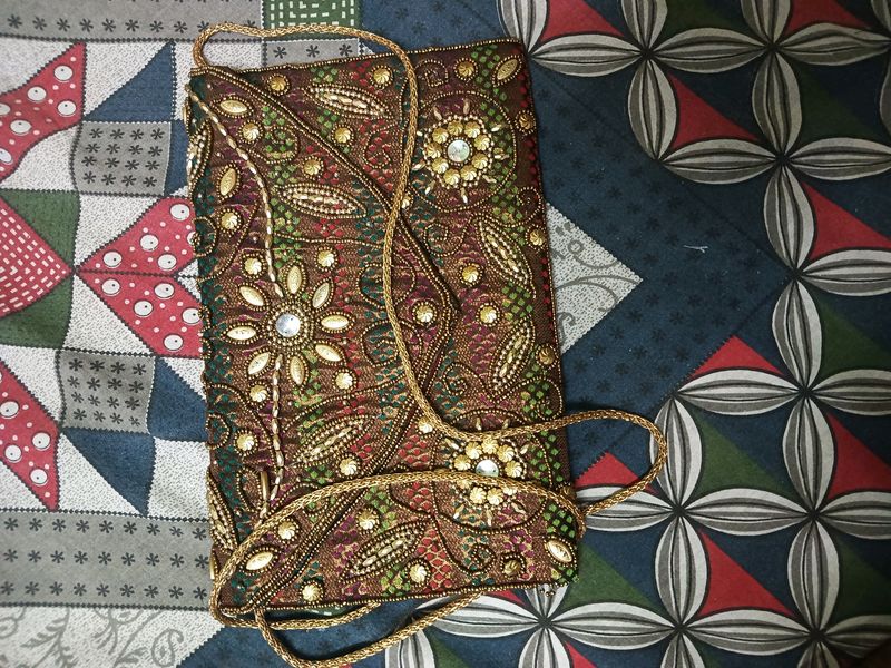 Jaipuri Clutch