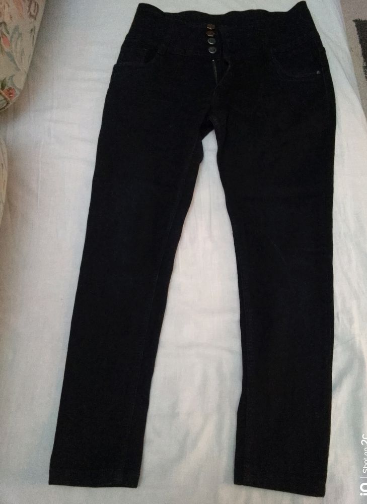 Like New Black Faded Fitted Skinny 👖 For Girls